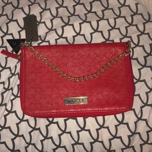 Red guess clutch NEW
